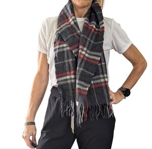 Women’s 100% CASHMERE Grey Red White Plaid Preppy Scarf